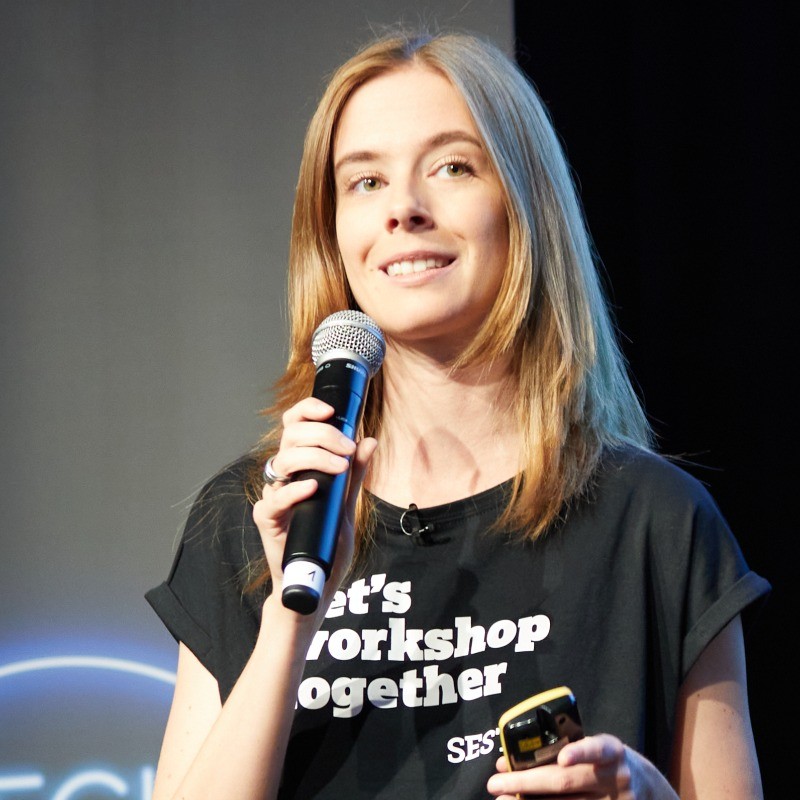 Larissa Mikolaschek